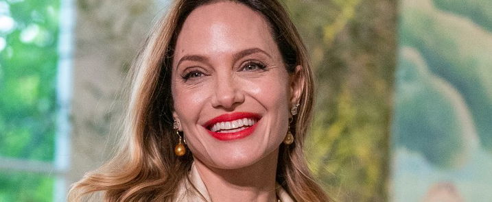 Angelina Jolie 47 évesen szebb, mint valaha, mindenkit lenyűgözött a Fehér Házban